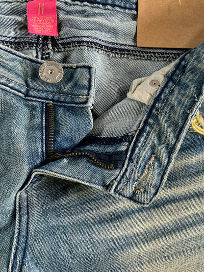 Almost Famous Jeans Size 11 Distressed Crop Cuffed Light Wash Denim Y2K Style