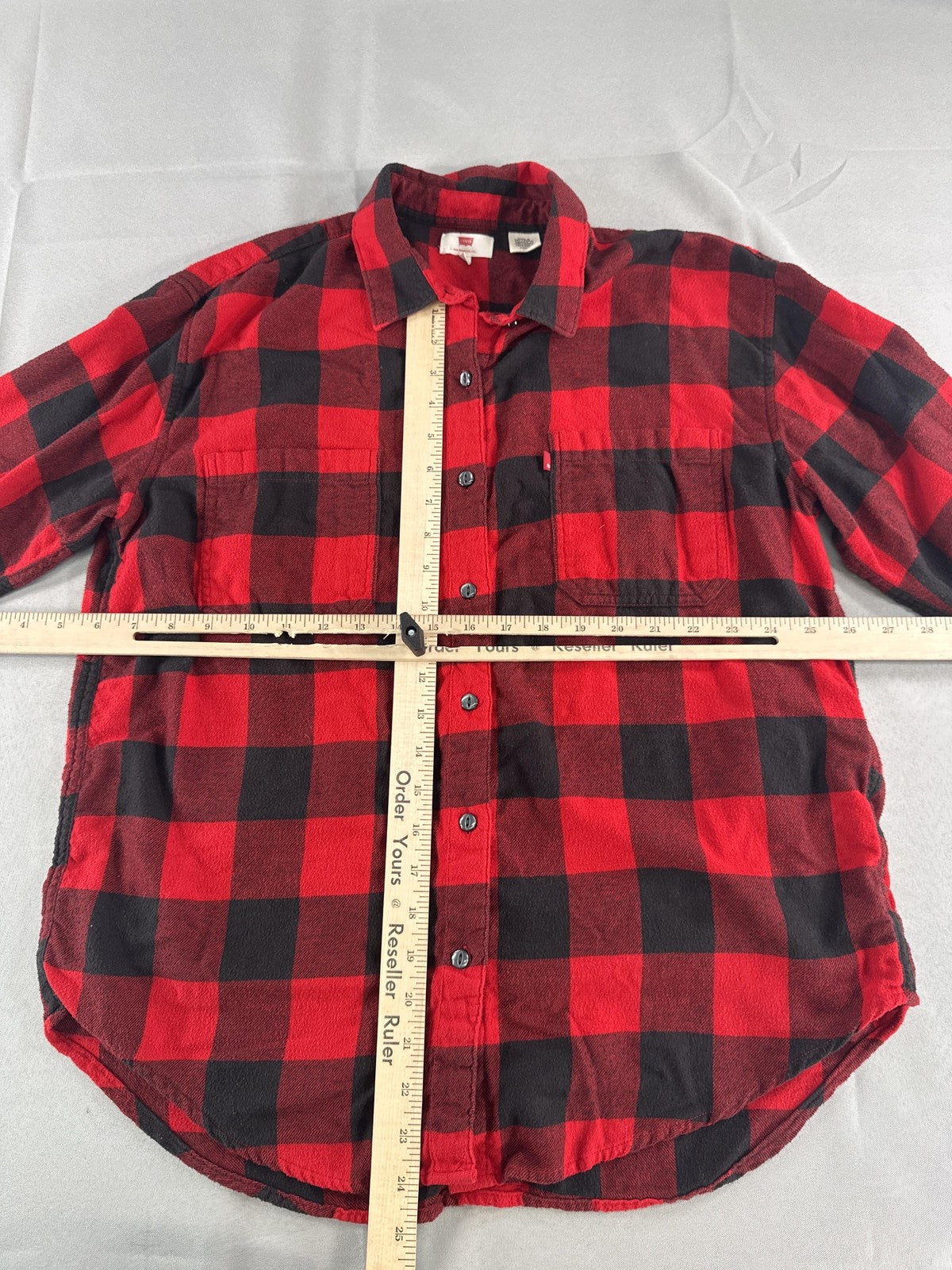 Levis Shirt Mens Small Red Black Buffalo Plaid Button Up Flannel Long Sleeve 100