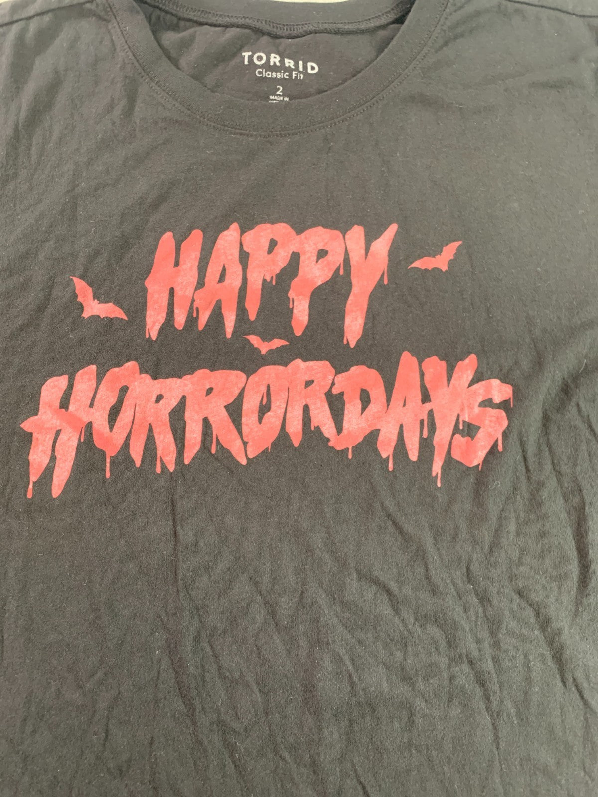 Torrid Happy Horrordays Womens Plus 2 2X Black Halloween Graphic Tee Bats Goth