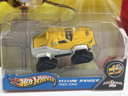 Hot Wheels Power Rangers Yellow Tiger Zord 2013 Megaforce Diecast Sealed Apparel