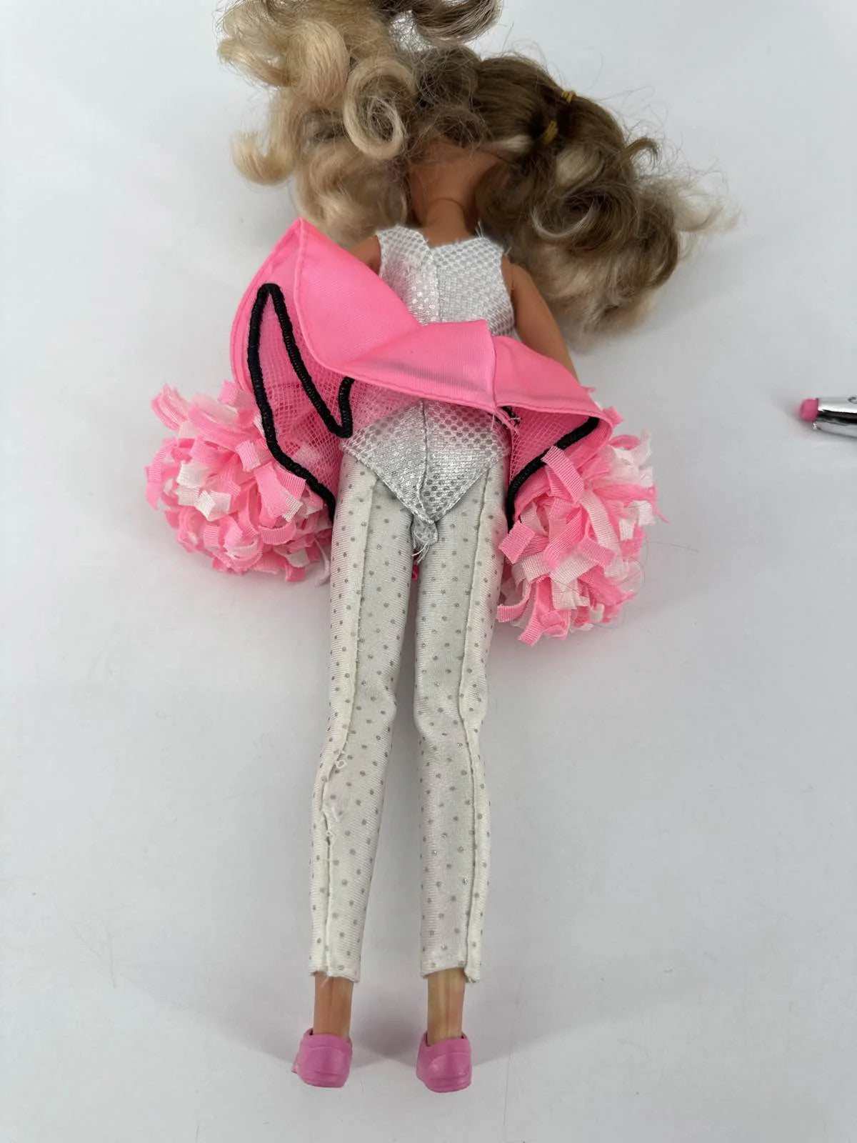 1987 Mattel Skipper Doll Cheerleader Pom Poms Megaphone number Tan Apparel NWT