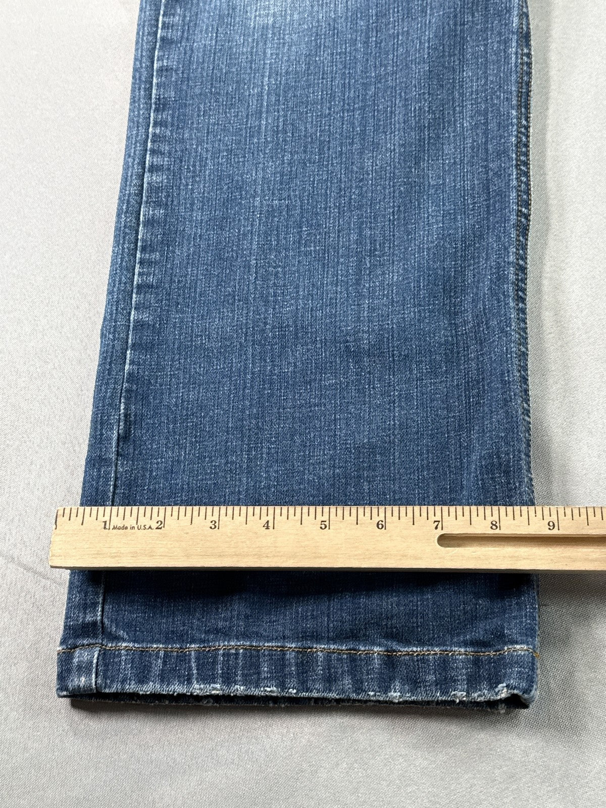 DKNY Straight Fit Jeans Womens 12 Blue Cotton Spandex Regular Mid Rise Denim Leg