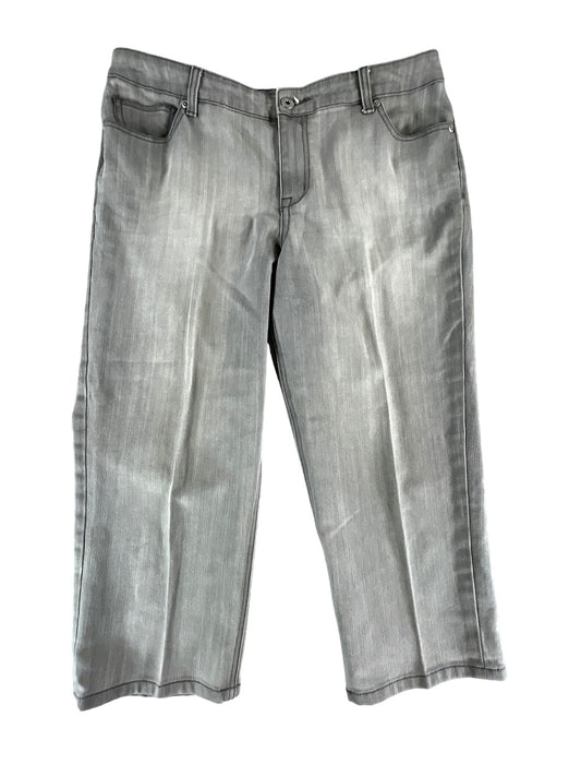 Chicos Platinum Jeans Womens 2 Gray Cropped Denim Stretch Capri Pants Classic 66