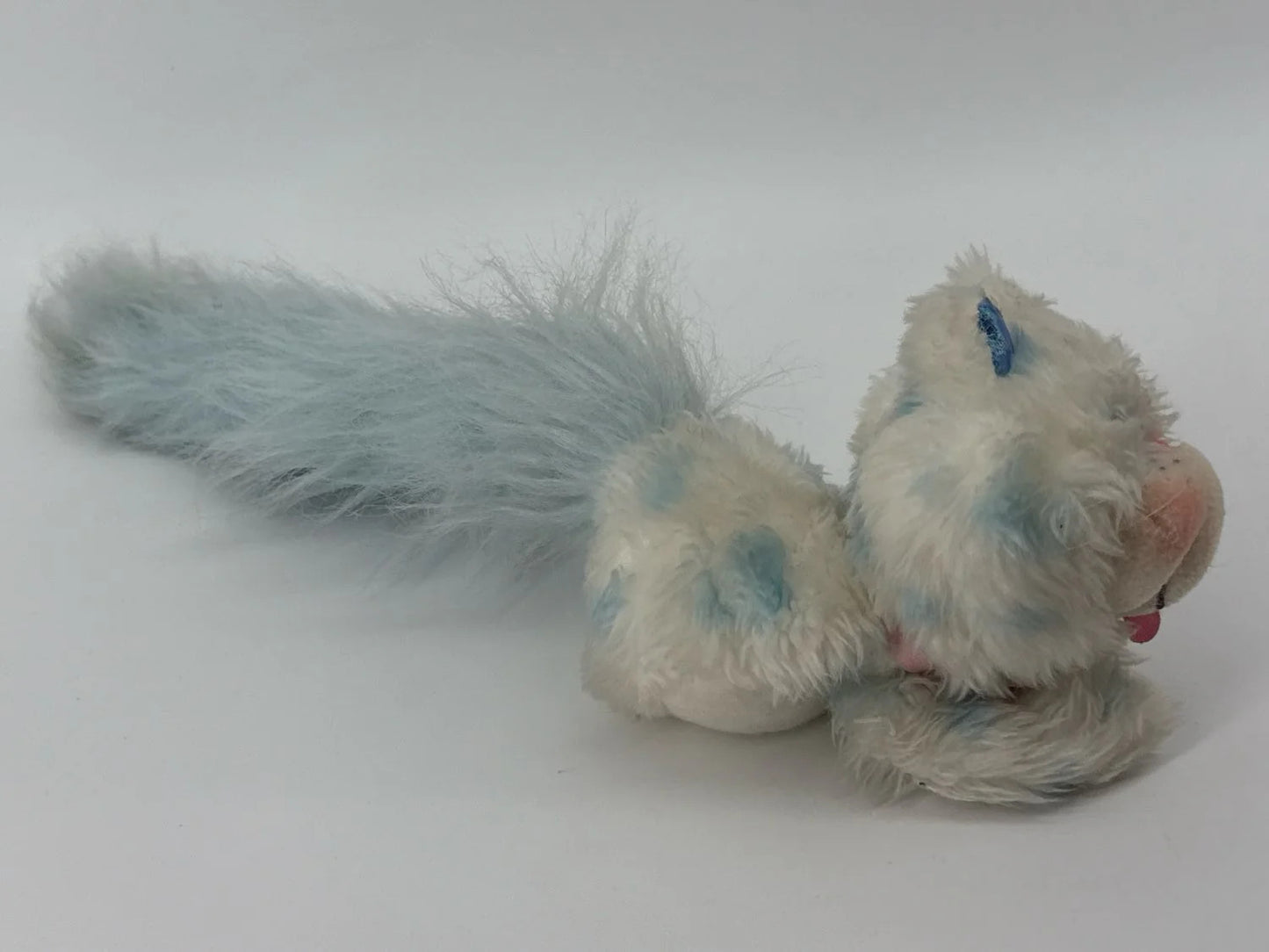 Kenner 1986 Furrever Friends Snowytail Kitten Cat White Blue Plush Unbranded NWT